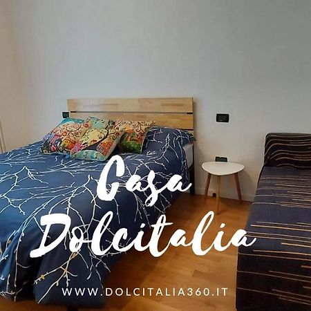 Casa Dolcitalia A Gardaland Con Piscina Apartment Ronchi  Bagian luar foto
