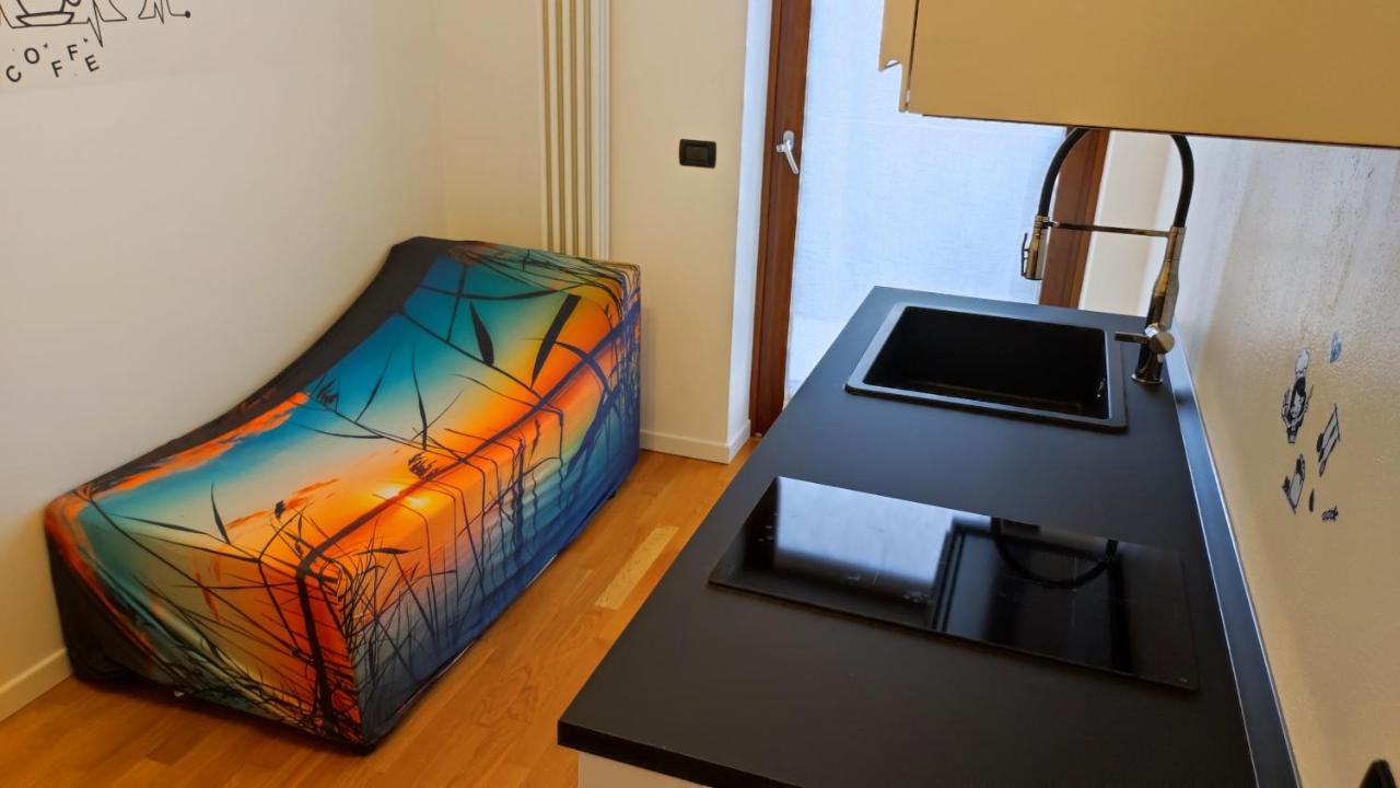 Casa Dolcitalia A Gardaland Con Piscina Apartment Ronchi  Bagian luar foto